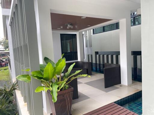 93 Sqm., 1 Bed, 1 Bath Condo listed for ฿ 9,257,000.