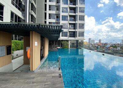 65 Sqm., 1 Bed, 1 Bath Condo listed for ฿ 7,758,000.