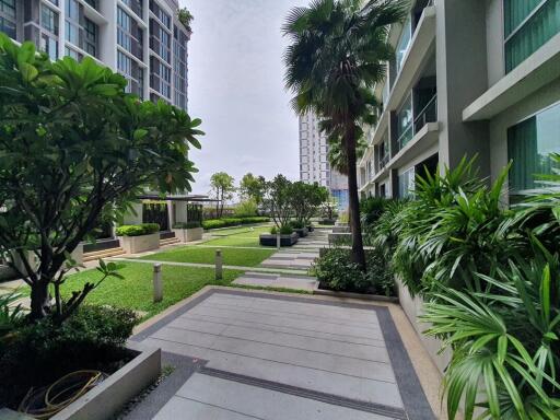55 Sqm., 1 Bed, 1 Bath Condo listed for ฿ 6,220,000.