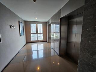 39 Sqm., 1 Bed, 1 Bath Condo listed for ฿ 5,813,000.