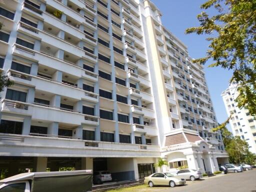 170 Sqm., 1 Bed, 1 Bath Condo listed for ฿ 5,075,000.