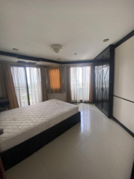 126 Sqm., 1 Bed, 1 Bath Condo listed for ฿ 4,499,000.