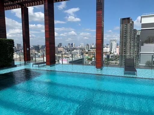 34 Sqm., 1 Bed, 1 Bath Condo listed for ฿ 2,800,000.