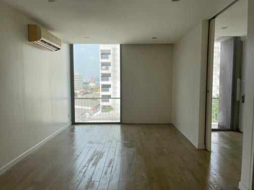 69 Sqm., 1 Bed, 1 Bath Condo listed for ฿ 3,549,000.