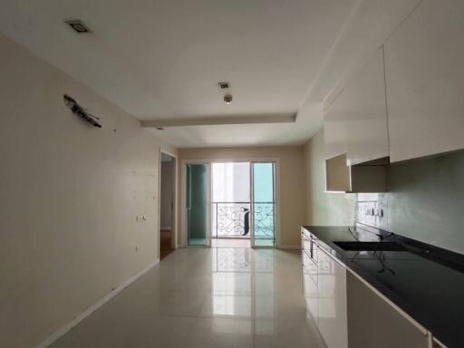 37 Sqm., 1 Bed, 1 Bath Condo listed for ฿ 3,156,000.