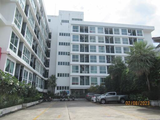 57 Sqm., 1 Bed, 1 Bath Condo listed for ฿ 2,508,000.