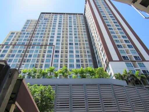 27 Sqm., 1 Bed, 1 Bath Condo listed for ฿ 2,290,000.