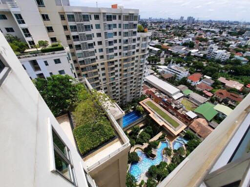 41 Sqm., 1 Bed, 1 Bath Condo listed for ฿ 2,400,000.