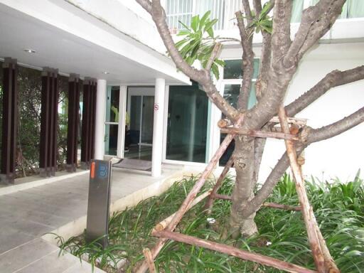 36 Sqm., 1 Bed, 1 Bath Condo listed for ฿ 2,151,000.