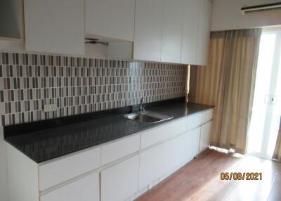 53 Sqm., 1 Bed, 1 Bath Condo listed for ฿ 1,908,000.