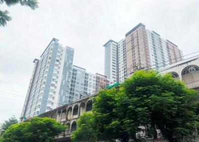 29 Sqm., 1 Bed, 1 Bath Condo listed for ฿ 2,048,000.