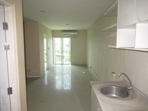 44 Sqm., 1 Bed, 1 Bath Condo listed for ฿ 1,460,000.