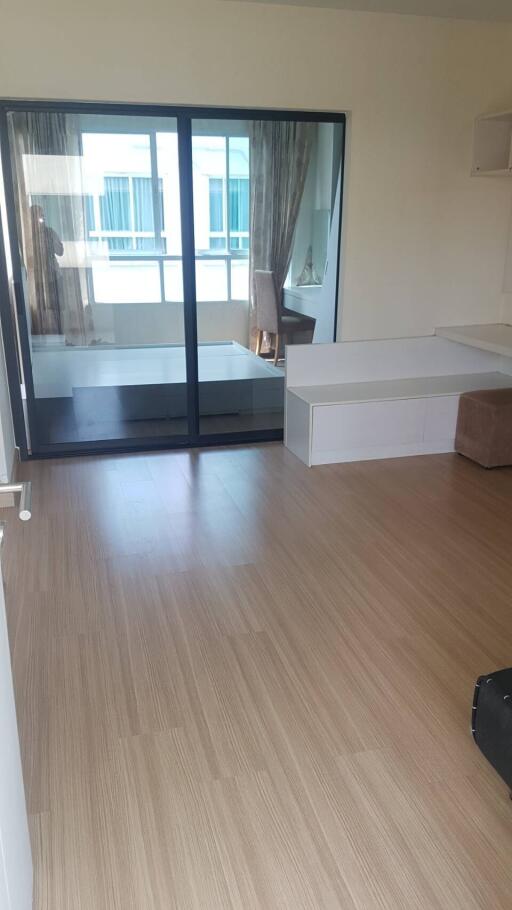 36 Sqm., 1 Bed, 1 Bath Condo listed for ฿ 1,600,000.