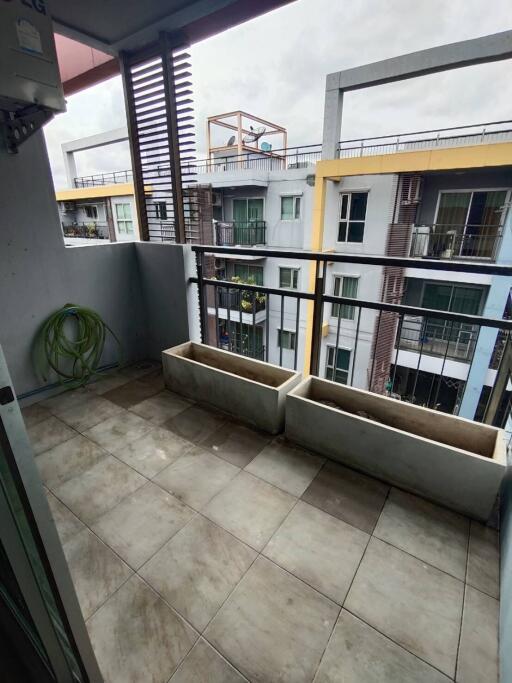 43 Sqm., 1 Bed, 1 Bath Condo listed for ฿ 1,787,000.