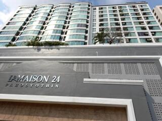 45 Sqm., 1 Bed, 1 Bath Condo listed for ฿ 1,460,000.