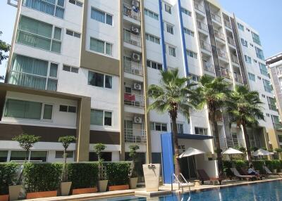 42 Sqm., 1 Bed, 1 Bath Condo listed for ฿ 1,260,000.