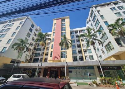 39 Sqm., 1 Bed, 1 Bath Condo listed for ฿ 1,656,000.