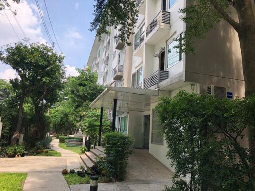 35 Sqm., 1 Bed, 1 Bath Condo listed for ฿ 1,560,000.