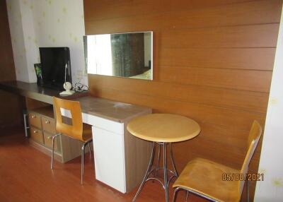 36 Sqm., 1 Bed, 1 Bath Condo listed for ฿ 1,464,000.