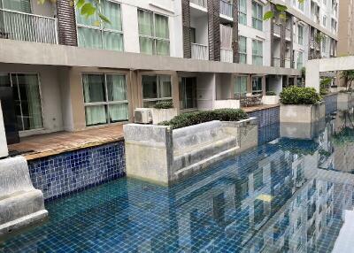 31 Sqm., 1 Bed, 1 Bath Condo listed for ฿ 1,250,000.