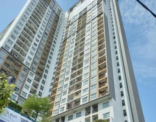 30 Sqm., 1 Bed, 1 Bath Condo listed for ฿ 1,366,000.