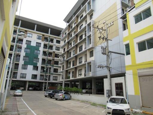 40 Sqm., 1 Bed, 1 Bath Condo listed for ฿ 1,201,000.