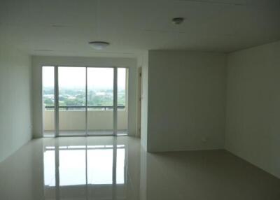67 Sqm., 1 Bed, 1 Bath Condo listed for ฿ 1,306,000.
