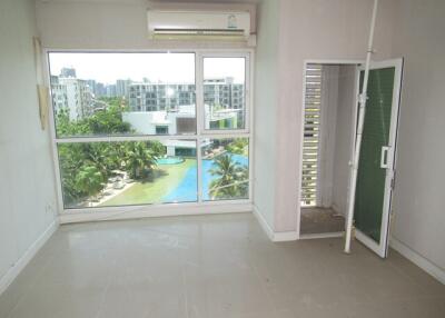 32 Sqm., 1 Bed, 1 Bath Condo listed for ฿ 1,040,000.