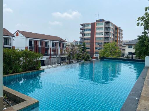 29 Sqm., 1 Bed, 1 Bath Condo listed for ฿ 1,112,000.