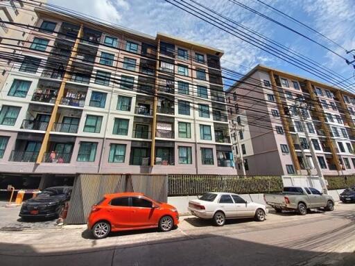 28 Sqm., 1 Bed, 1 Bath Condo listed for ฿ 1,074,000.