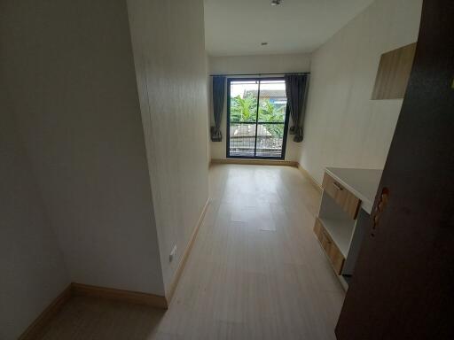 28 Sqm., 1 Bed, 1 Bath Condo listed for ฿ 1,187,000.