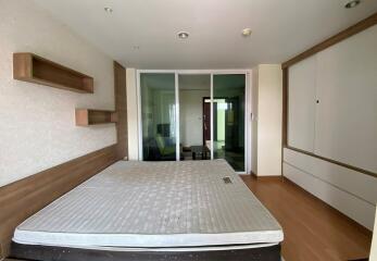 30 Sqm., 1 Bed, 1 Bath Condo listed for ฿ 1,138,000.