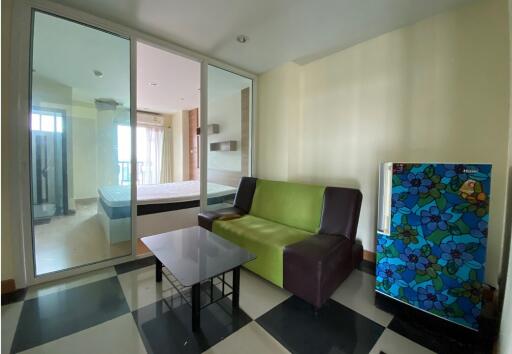 30 Sqm., 1 Bed, 1 Bath Condo listed for ฿ 1,138,000.