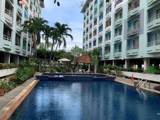 37 Sqm., 1 Bed, 1 Bath Condo listed for ฿ 996,000.