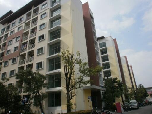 29 Sqm., 1 Bed, 1 Bath Condo listed for ฿ 920,000.
