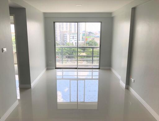 45 Sqm., 2 Beds, 1 Bath Condo listed for ฿ 1,080,000.