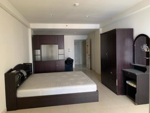 34 Sqm., 1 Bed, 1 Bath Condo listed for ฿ 670,000.