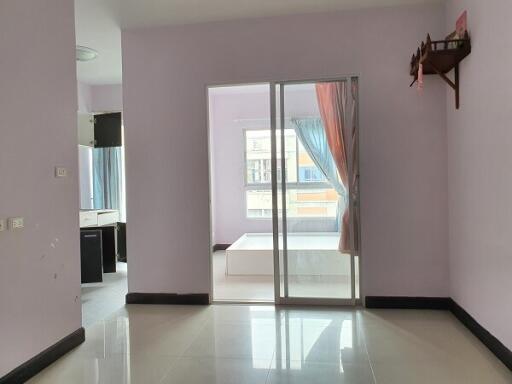 29 Sqm., 1 Bed, 1 Bath Condo listed for ฿ 550,000.