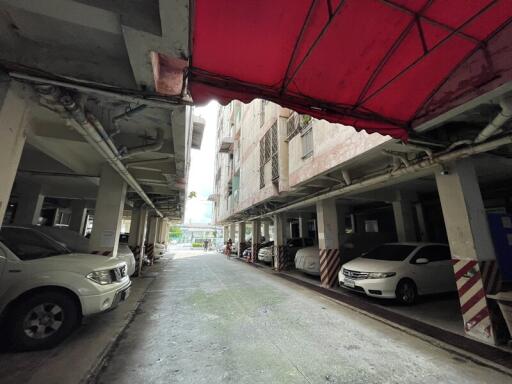 36 Sqm., 1 Bed, 1 Bath Condo listed for ฿ 519,000.