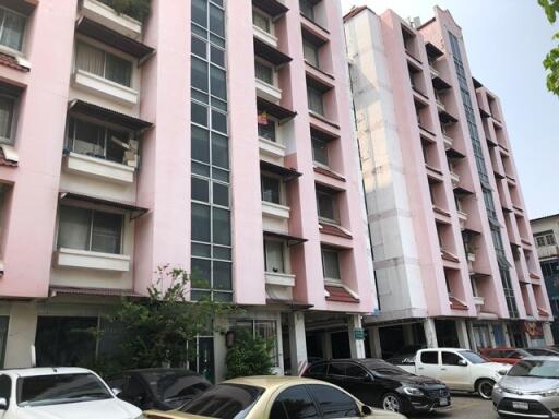 36 Sqm., 1 Bed, 1 Bath Condo listed for ฿ 519,000.