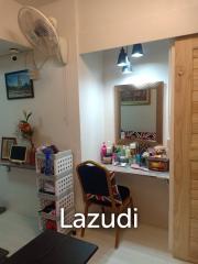 Townhouse 2 storeys 19.5sq.w. 2Bedrooms 2bathrooms fully furnished Price 2.59MB