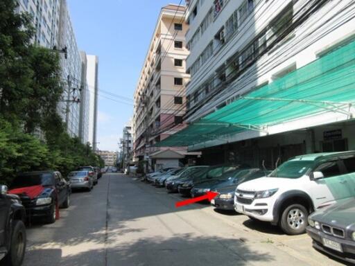 30 Sqm., 1 Bed, 1 Bath Condo listed for ฿ 515,000.