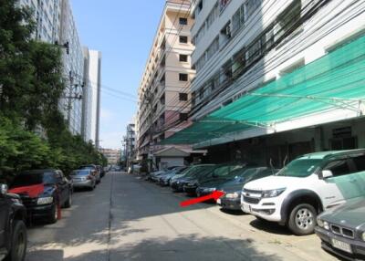 30 Sqm., 1 Bed, 1 Bath Condo listed for ฿ 515,000.