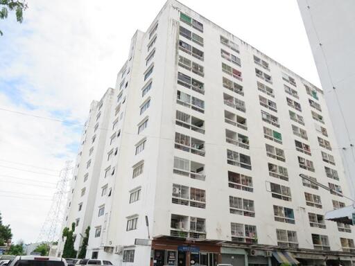 39 Sqm., 1 Bed, 1 Bath Condo listed for ฿ 538,000.