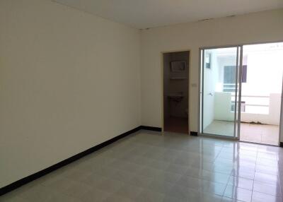 25 Sqm., 1 Bed, 1 Bath Condo listed for ฿ 411,000.