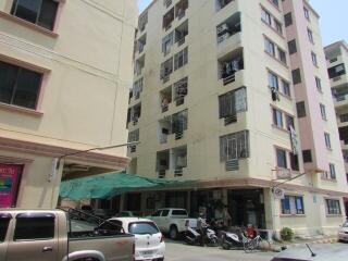 25 Sqm., 1 Bed, 1 Bath Condo listed for ฿ 345,000.