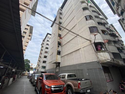 26 Sqm., 1 Bed, 1 Bath Condo listed for ฿ 347,000.