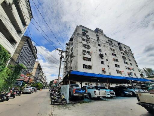 26 Sqm., 1 Bed, 1 Bath Condo listed for ฿ 306,000.