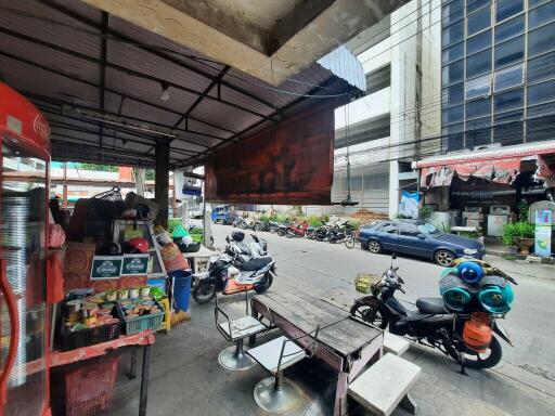 26 Sqm., 1 Bed, 1 Bath Condo listed for ฿ 306,000.