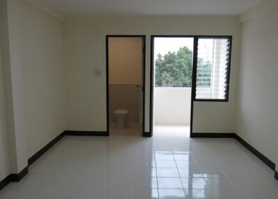 24 Sqm., 1 Bed, 1 Bath Condo listed for ฿ 300,000.